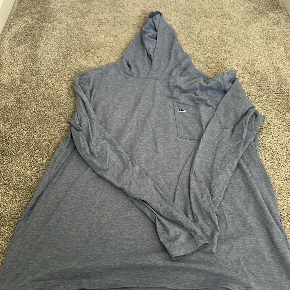 Vineyard vines hooded long sleeve